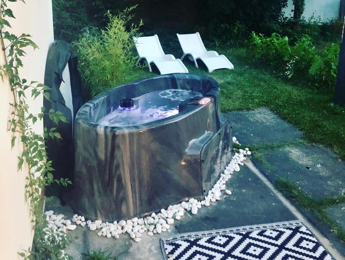 Crystal Spas Apartman-Balaton Zamárdi Exteriér fotografie
