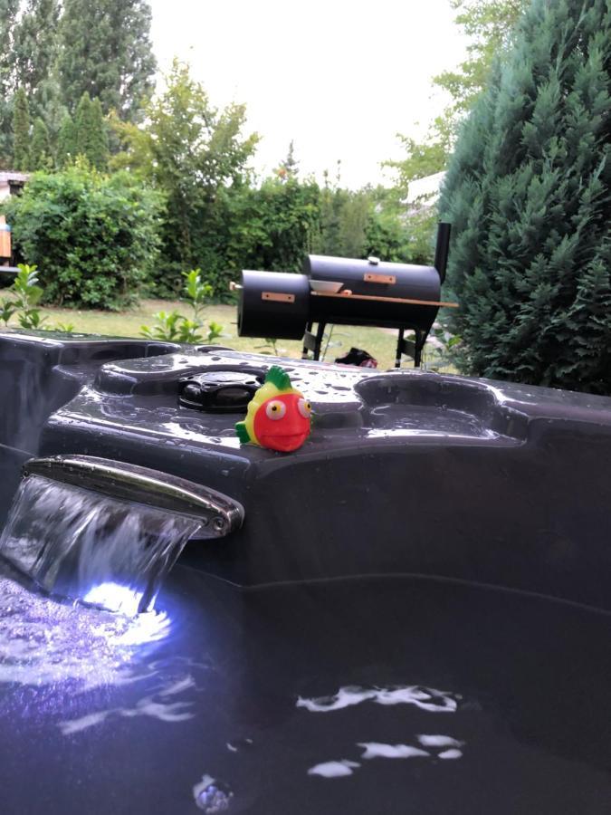 Crystal Spas Apartman-Balaton Zamárdi Exteriér fotografie